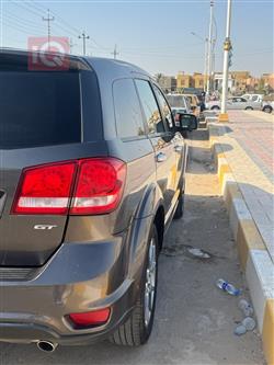 دودج جورني